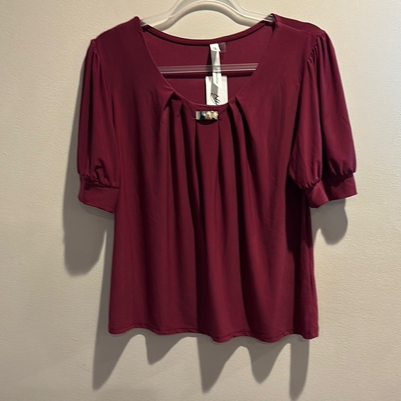 NY Collection Red Puff Sleeve Blouse with Pleated Details - Picture 1 of 5